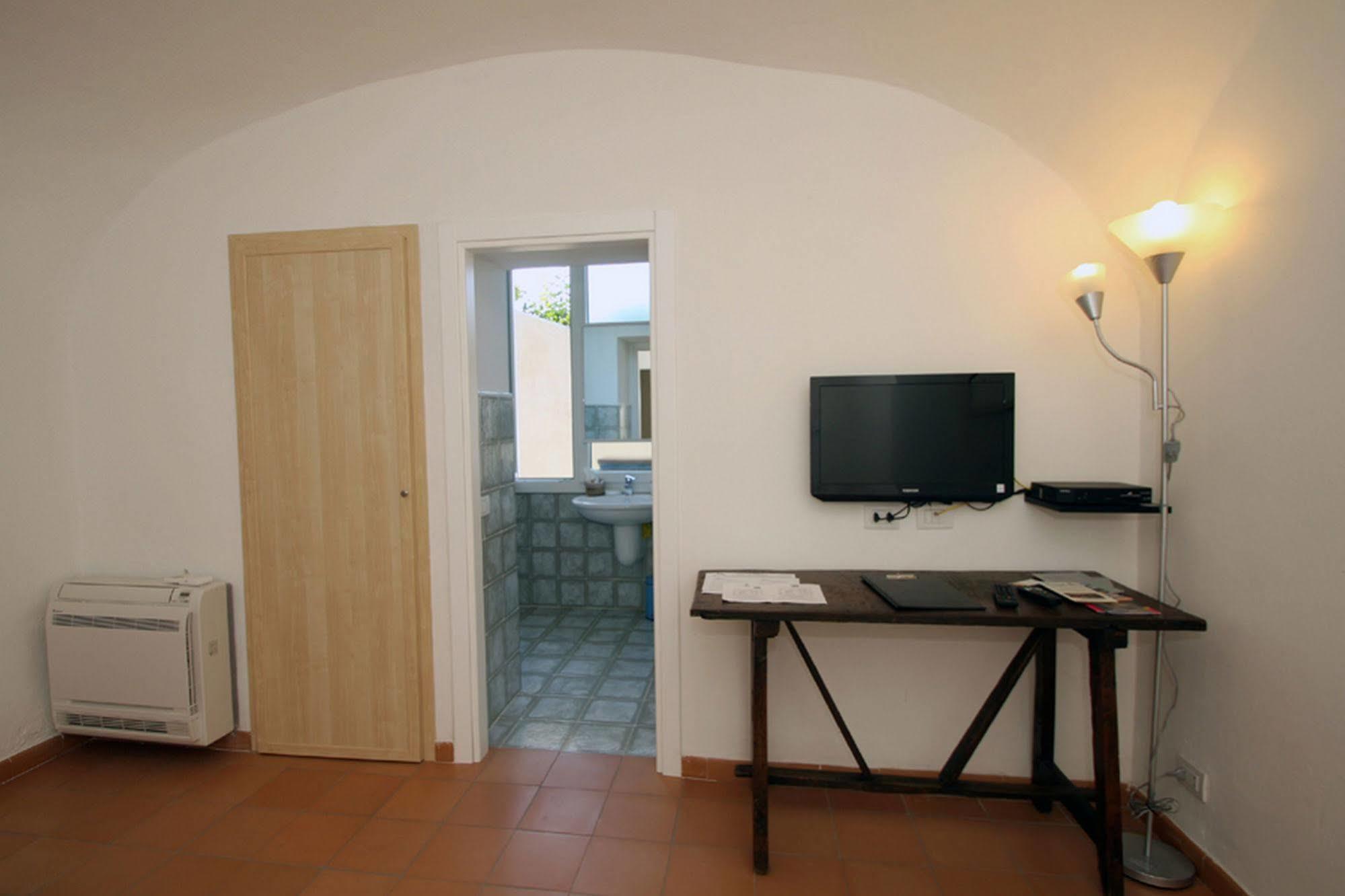 La Casa Di Carla Apartment ราเวลโล ภายนอก รูปภาพ
