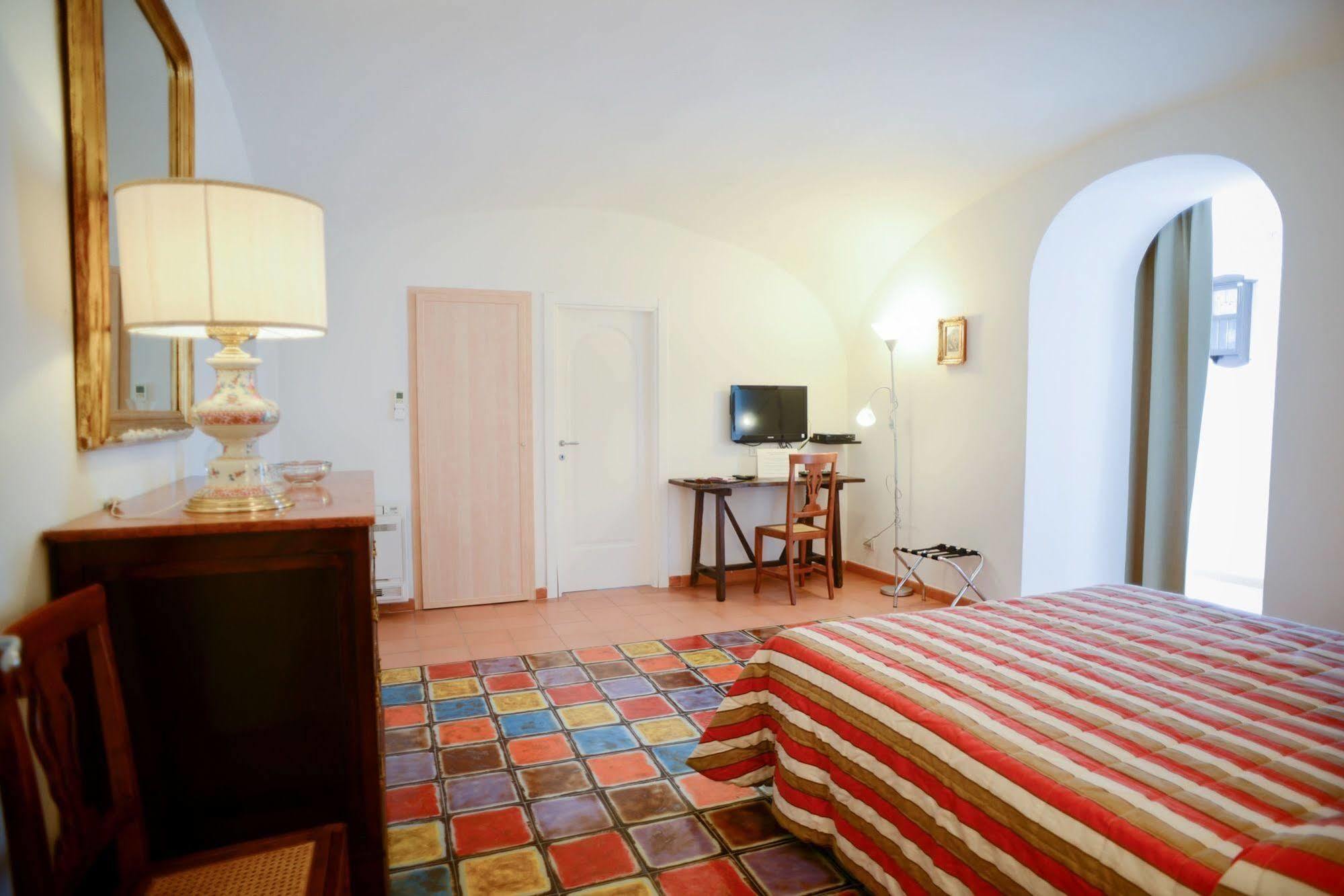 La Casa Di Carla Apartment ราเวลโล ภายนอก รูปภาพ